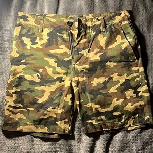 Men’s Camo Shorts